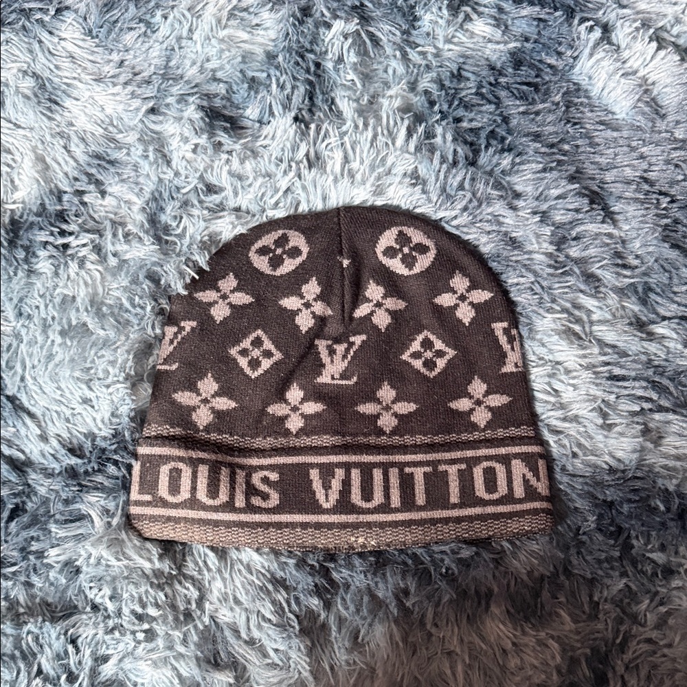 Louis Vuitton Black and Grey Monogram Knit Beanie